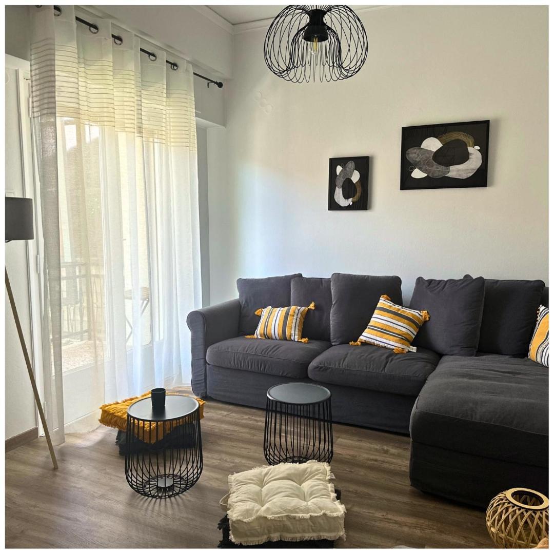 Memories Apartments Μονοκατοικία Στο Καρπενήσι Экстерьер фото